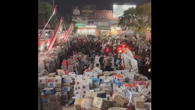 Ribuan warga bersiap untuk demo akbar di pusat Kota Pati