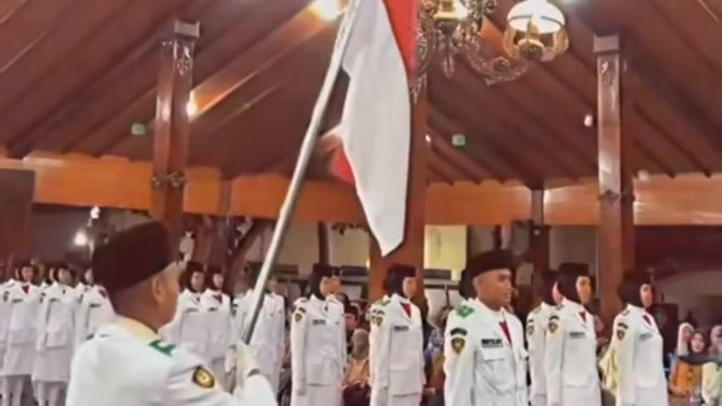 74 Paskibraka Banjarnegara Dikukuhkan