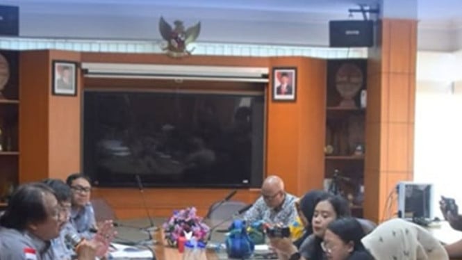 Olah TKP di reservoir Siranda tempat korban ditemukan
