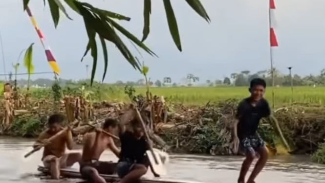Pacu Jalur Kearifan Lokal di Danasri Lor Cilacap
