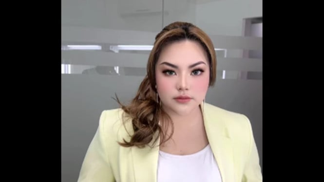 Lisa sebut uang cash dari Ridwan Kamil diberikan pakai box