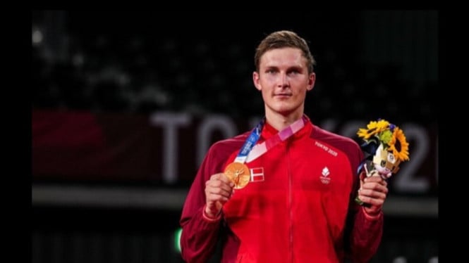 Viktor Axelsen resmi umumkan cerai dari Natalia Rohde