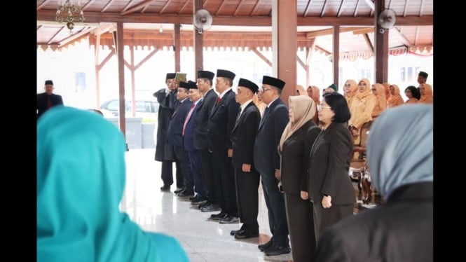 Pelantikan 8 pejabat tinggi pratama di Pendopo Si Panji