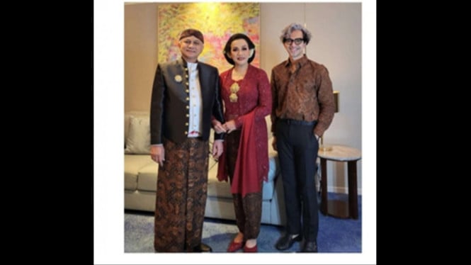 Sri Mulyani bersama suami setianya, Tonny Sumartono