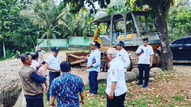 Komisi 3 DPRD Banjarnegara kunjungan Kerja ke TPA Winong, Bawang