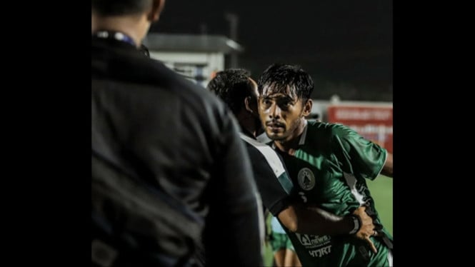Syahroni eks Timnas klarifikasi di Instagram