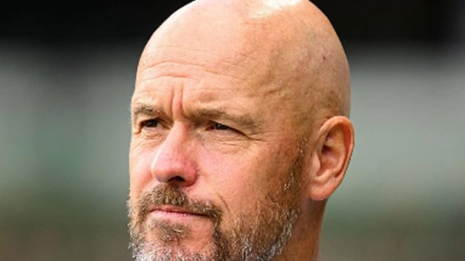 Eks Manajer MU Erik Ten Hag dipecat