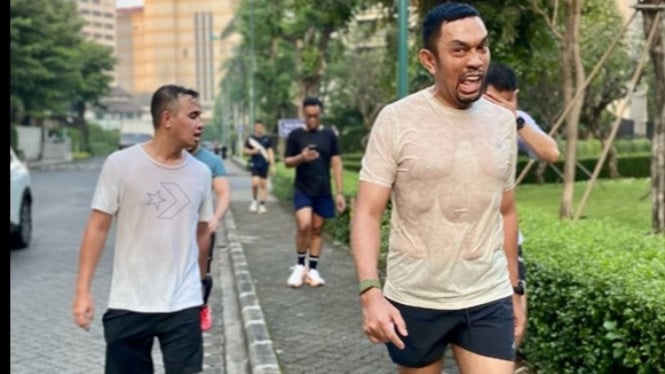 Masa lalu Ahmad Sahroni kembali diungkap