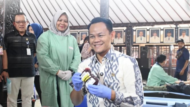 Bupati Purbalingga donor darah