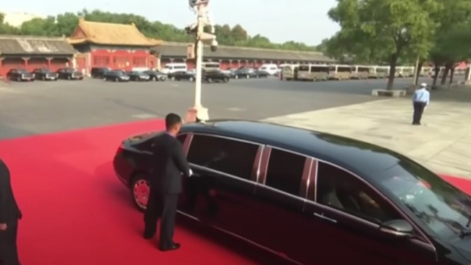 Hongqi L5 tunggangan Presiden Prabowo di Beijing