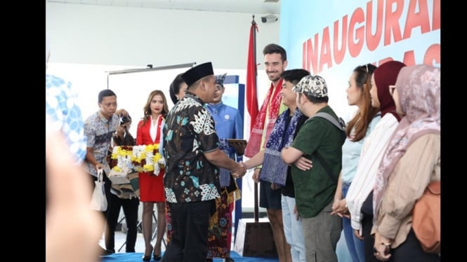 Pelepasan penerbangan perdana Semarang Kuala Lumpur