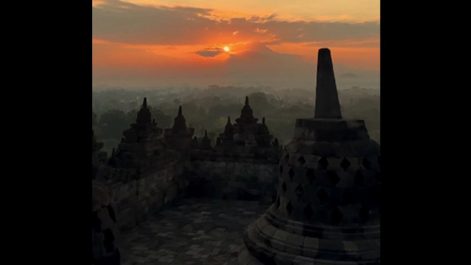 Wisatawan padati Borobudur saat long weekend