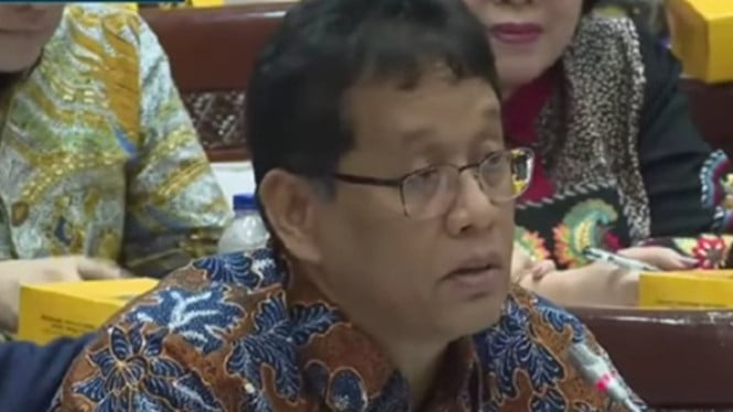 Menkeu Purbaya hadir di rapat Komisi XI DPR