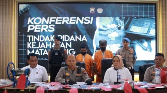 Polres Wonosobo amankan uang palsu dan peralatan cetak
