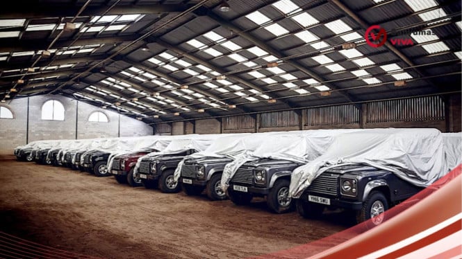 Ratusan Land Rover Defender 110 edisi lama