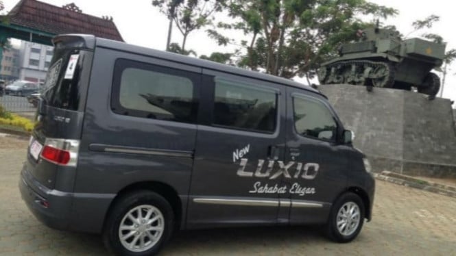New Daihatsu Luxio