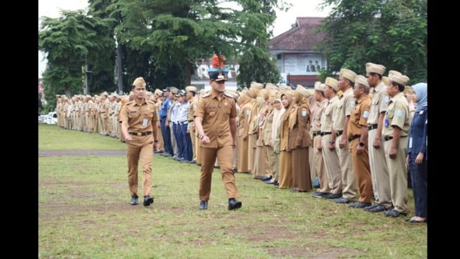 Bupati Fahmi saat Apel Gabungan ASN BUMD