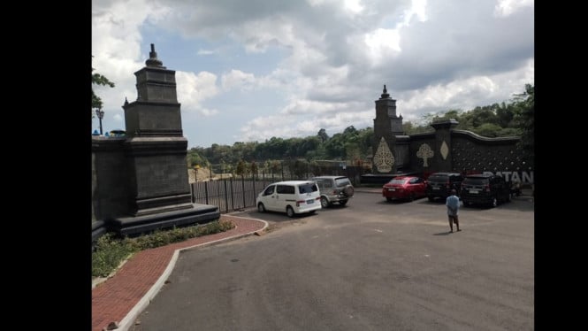 Bendungan Ancol indah tapi masih terkunci