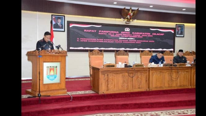 Bupati Cilacap sampaikan RAPBD 2026