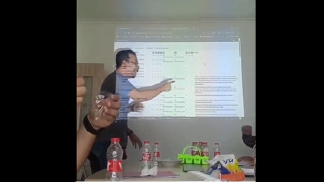 Kepala PBJ Brebes klarifikasi insiden audiensi Gebrak Meja
