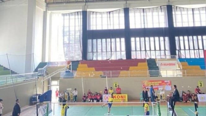 Guru SMK di Banjarnegara Mendadak Diberhentikan