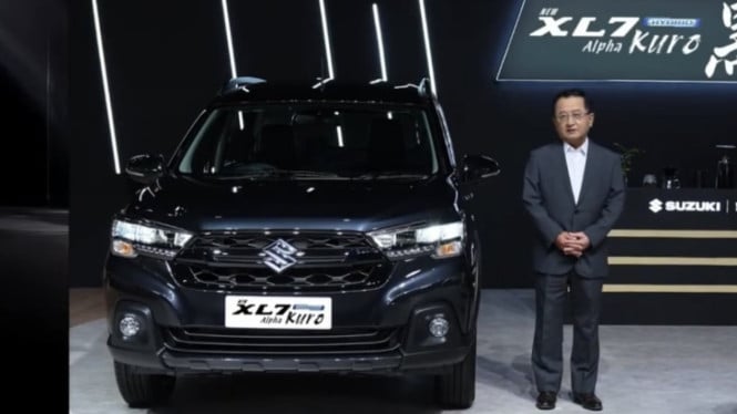 Suzuki New XL7 Hybrid Alpha Kuro