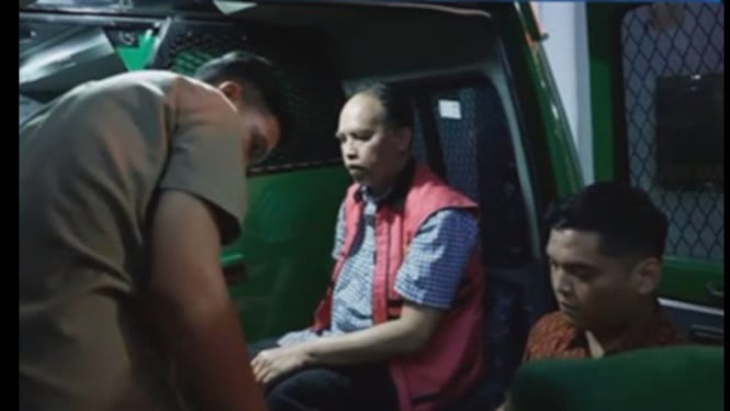 Eks Dirut PT Aneka Usaha keluar pemeriksaan
