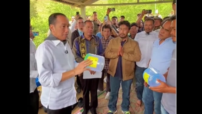 Jokowi tegaskan relawan diminta dukung Prabowo-Gibran