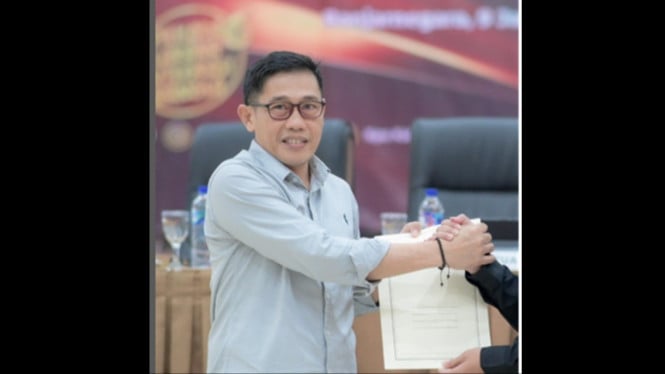 Ketua DPRD Banjarnegara Anas Hidayat mundur
