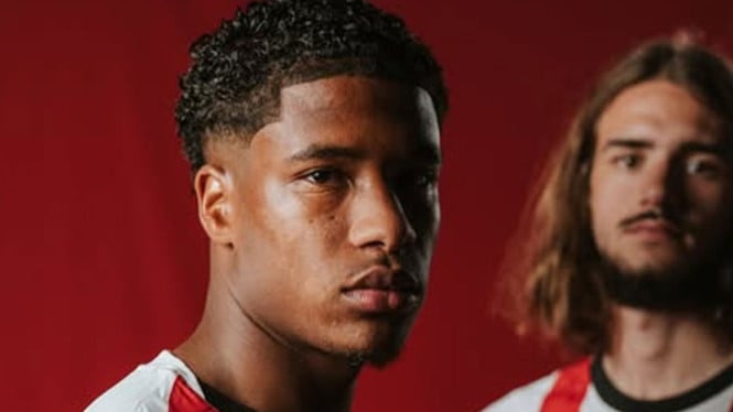 Prediksi PSV vs Ajax Amsterdam 21 September 2025.