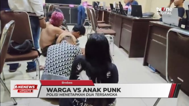 Bentrok Warga Brebes dan Anak Punk di Lampu Merah Bumiayu