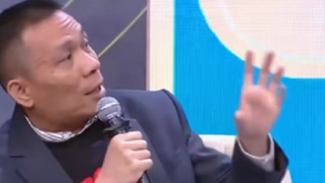 Rismon Sianipar bongkar data pendidikan Gibran