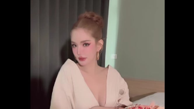 Suphanee saat dinobatkan Miss Grand Prachuap