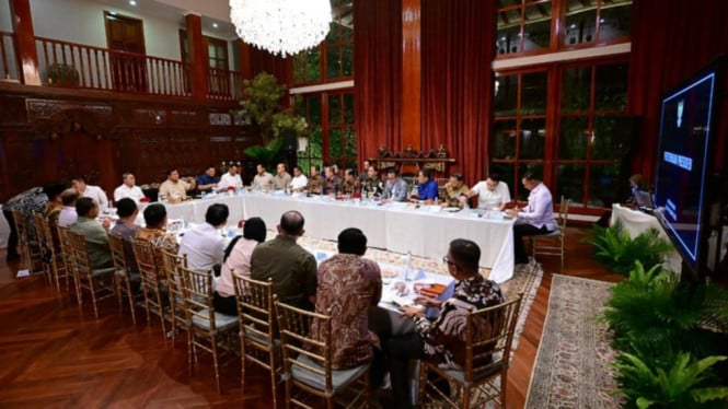 Presiden Prabowo Gelar Rapat di Kertanegara