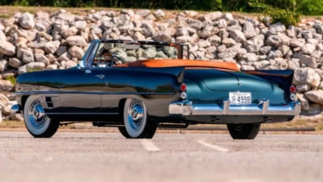 Dual-Ghia
