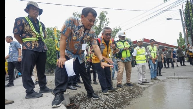 Preservasi Jalan Brigjen Sudiarto Semarang