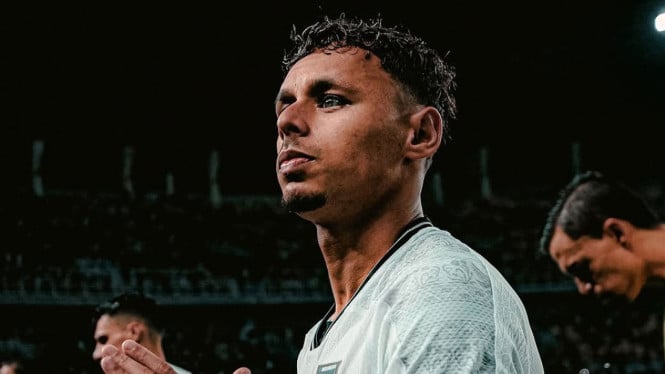 Dean James perkuat Go Ahead Eagles lawan klub raksasa Yunani