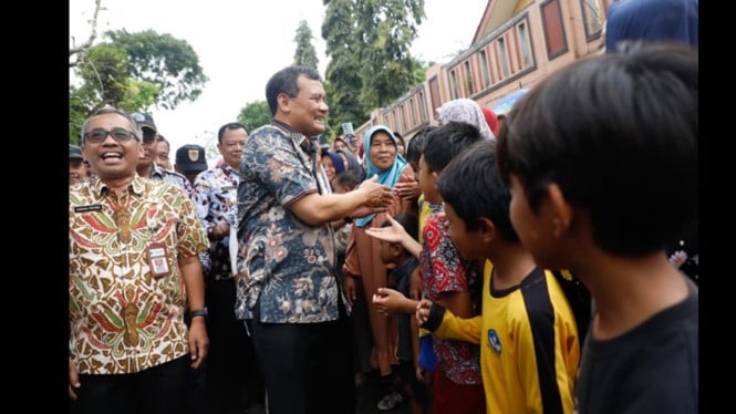 Gubernur tinjau jalan rusak Brebes Tembongraja Salem