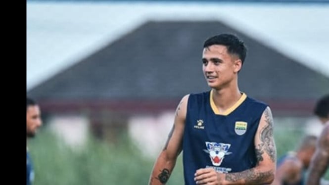 Eliano Reijnders lakukan psywar jelang laga