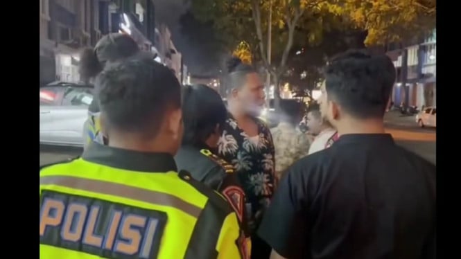 Debt collector arogan tantang Polwan di Tangerang