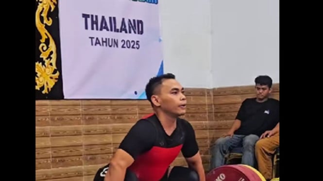 Eko Yuli angkat beban 137 kg dengan penuh emosi