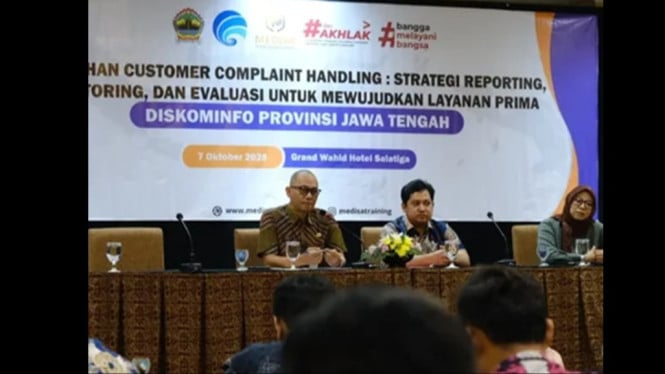 Peserta Bimtek tangani aduan warga di