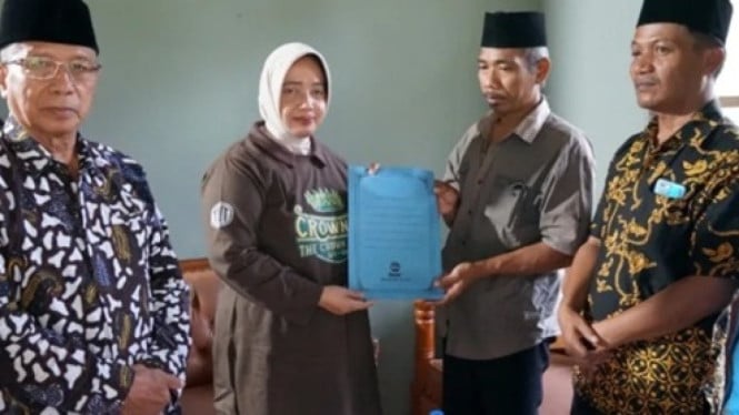 Bupati Purworejo melayat ke rumah duka siswa