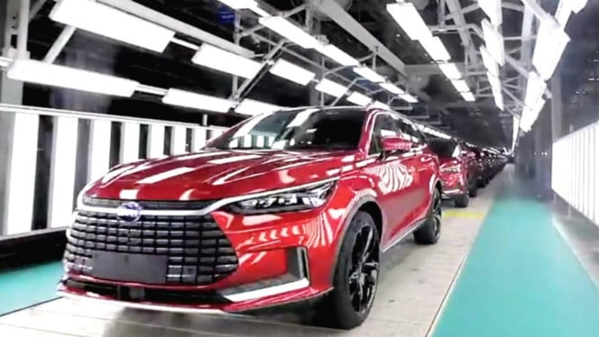 Pabrik produksi mobil listrik BYD di Changzhou