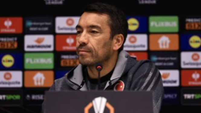 Giovanni van Bronckhorst.