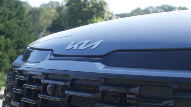 Mobil Kia Sportage Hybrid