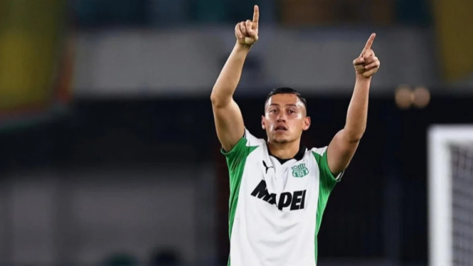 Bek Timnas Indonesia dan Sassuolo, Jay Idzes