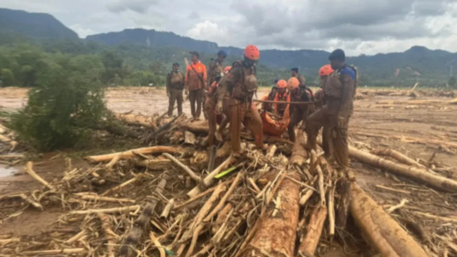 Korban Banjir Bandang dan Longsor