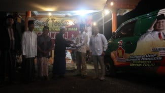 Masyarakat Dua Dusun di Banyuwangi Sumringah dapat Mobil Layanan Kesehatan