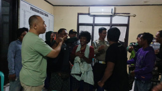 Buat Keributan di Atas Kapal Dua Pria Asal Jember Diamankan Polisi